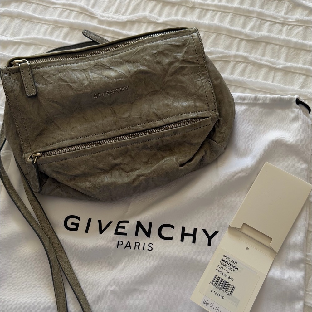 Givenchy Mini Pandora